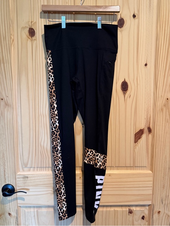 PINK Victoria's Secret Pants - PINK Victoria's Secret Black Ultimate Leggings with Leopard Trim Size Medium